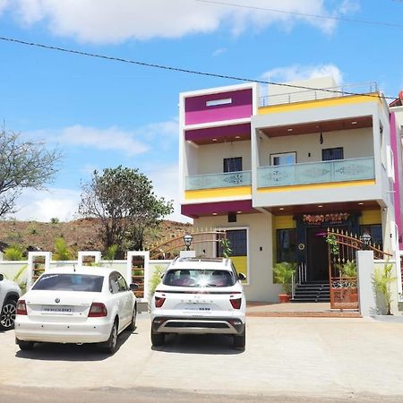 Hotel Ashokraj Kolhapur Esterno foto